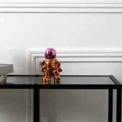 Figurka dekoracyjna Astronauta różowy