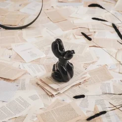 Figurka Pies balon czarny siedzący