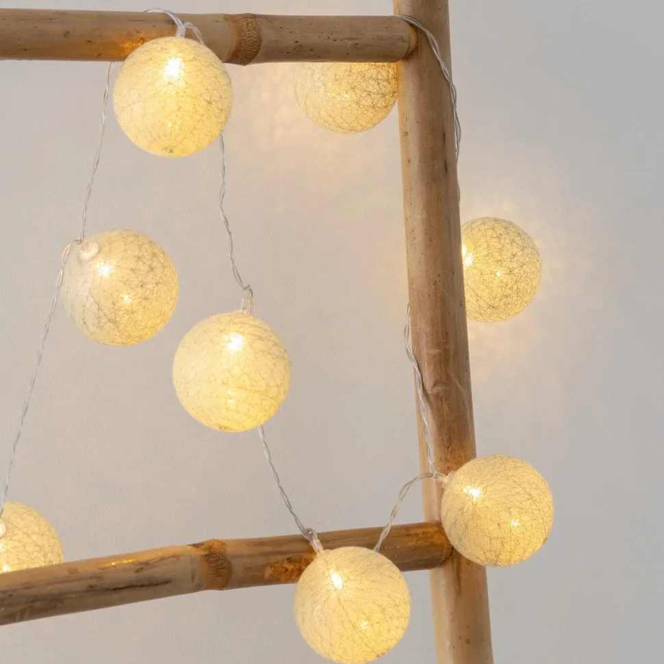 Girlanda cotton balls 20 lampek LED seledynowa