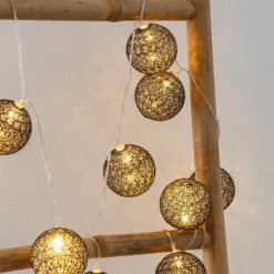 Girlanda Cottonballs czarne brokatowe 10  lampek LED