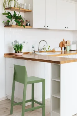 Hoker Kate zielony 65 cm z tworzywa