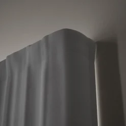 Karnisz Twilight 168-366cm czarny do zasłon zaciemniających