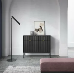 Komoda Delicious ryflowana czarna złote nogi