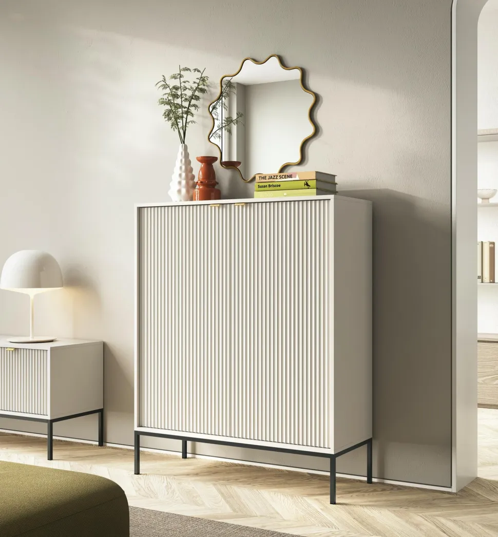 Komoda Delicious wysoka ryflowana kaszmir czarne nogi