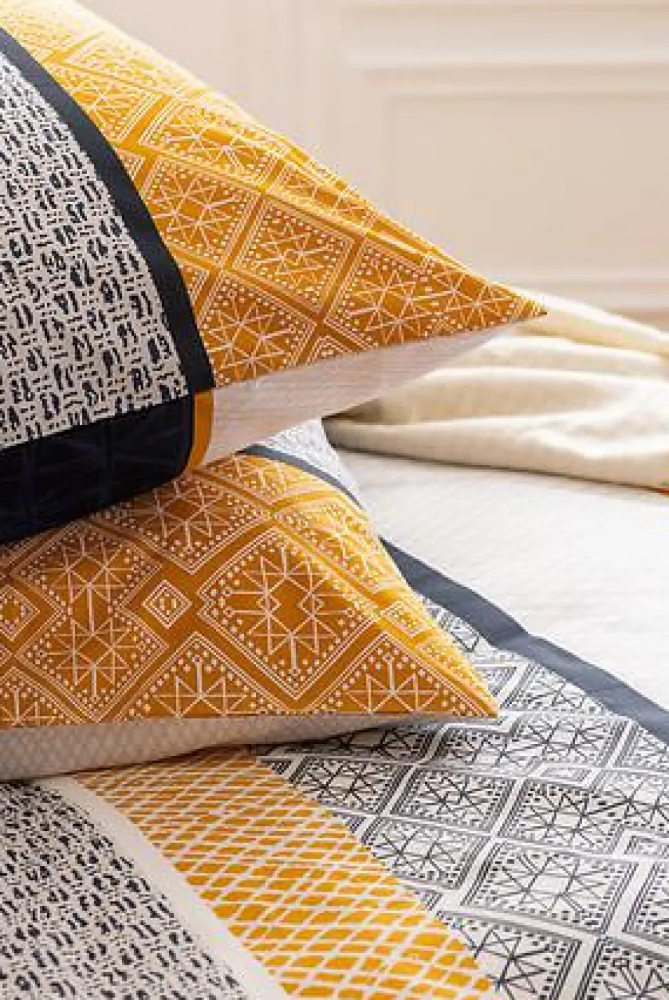 Komplet pościeli Etnik w paski 260 x 240 cm niebieski