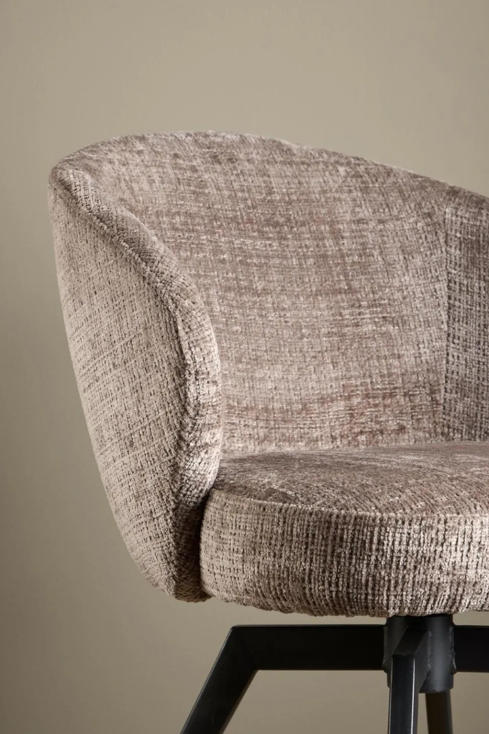 Krzesło Darlene brązowe Juto 24