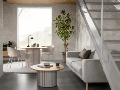 Krzesło Eleonor beżowe Basel 24 beżowa  podstawa