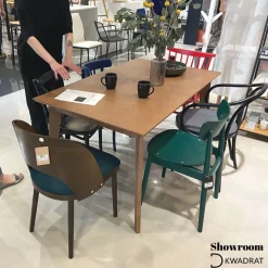 Krzesło Fameg Avola A-1411 dąb standard gr A