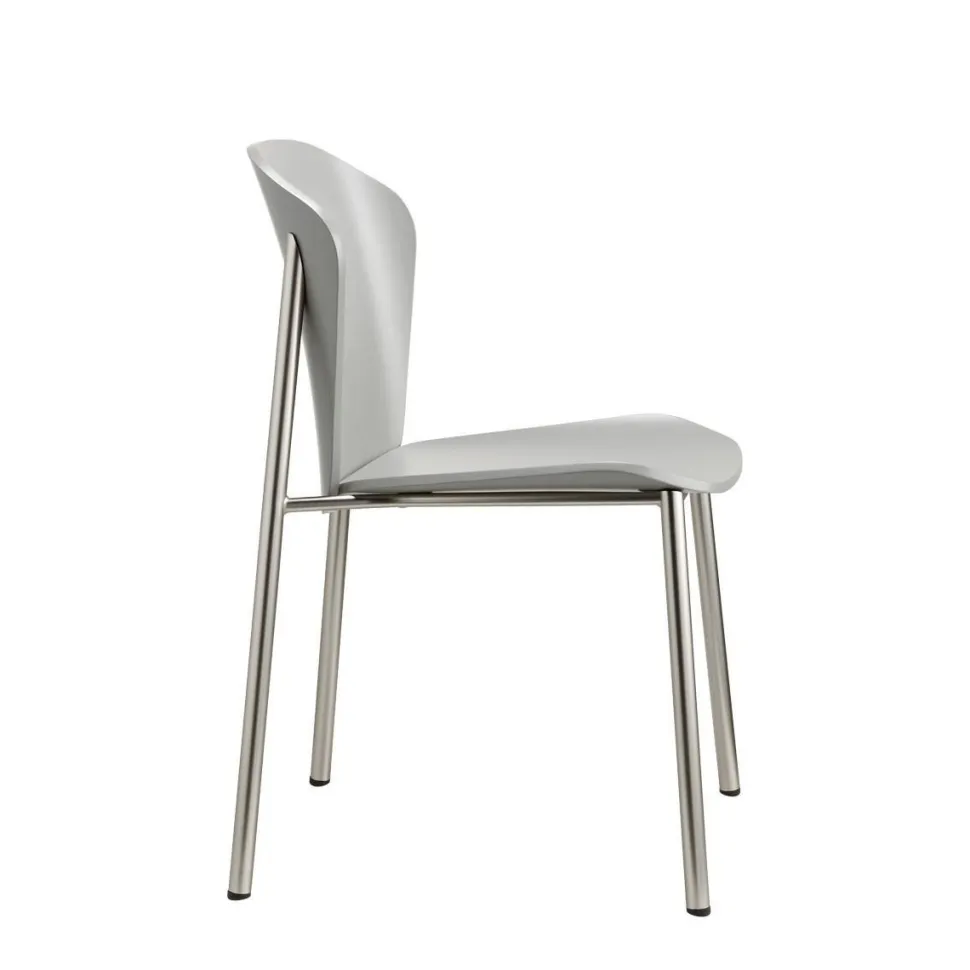 Krzesło Finn szary nikiel mat drewniane