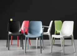 Krzesło Ginevra terracotta z tworzywa