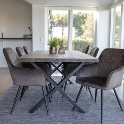 Krzesło Harbo brązowe jasne VIC/ czarne