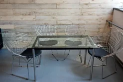 Krzesło HarryArm inspirowane Diamond Armchair czarna poduszka metalowe