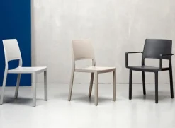 Krzesło Kate białe z tworzywa