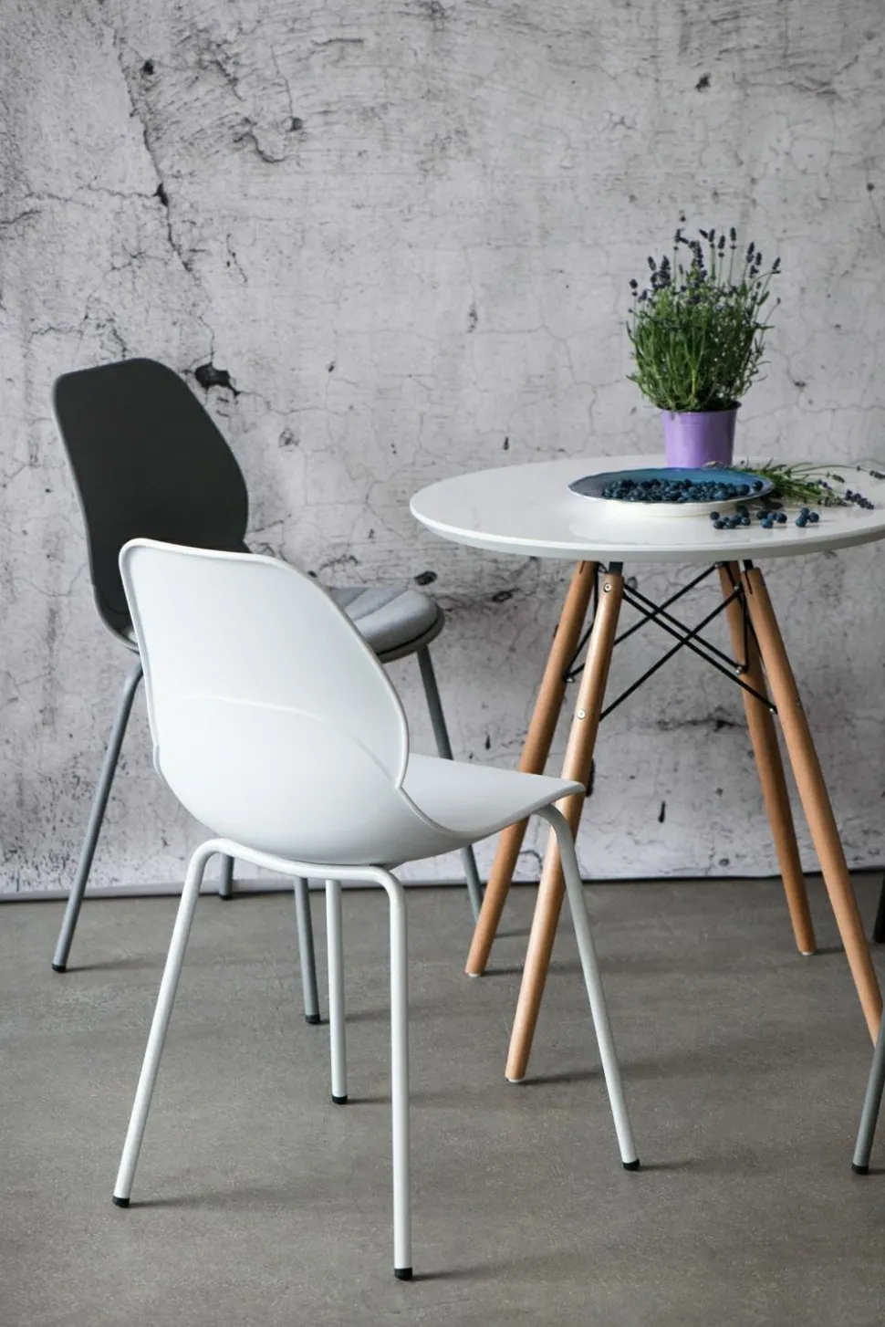 Krzesło Layer 4 czarne nowoczesne