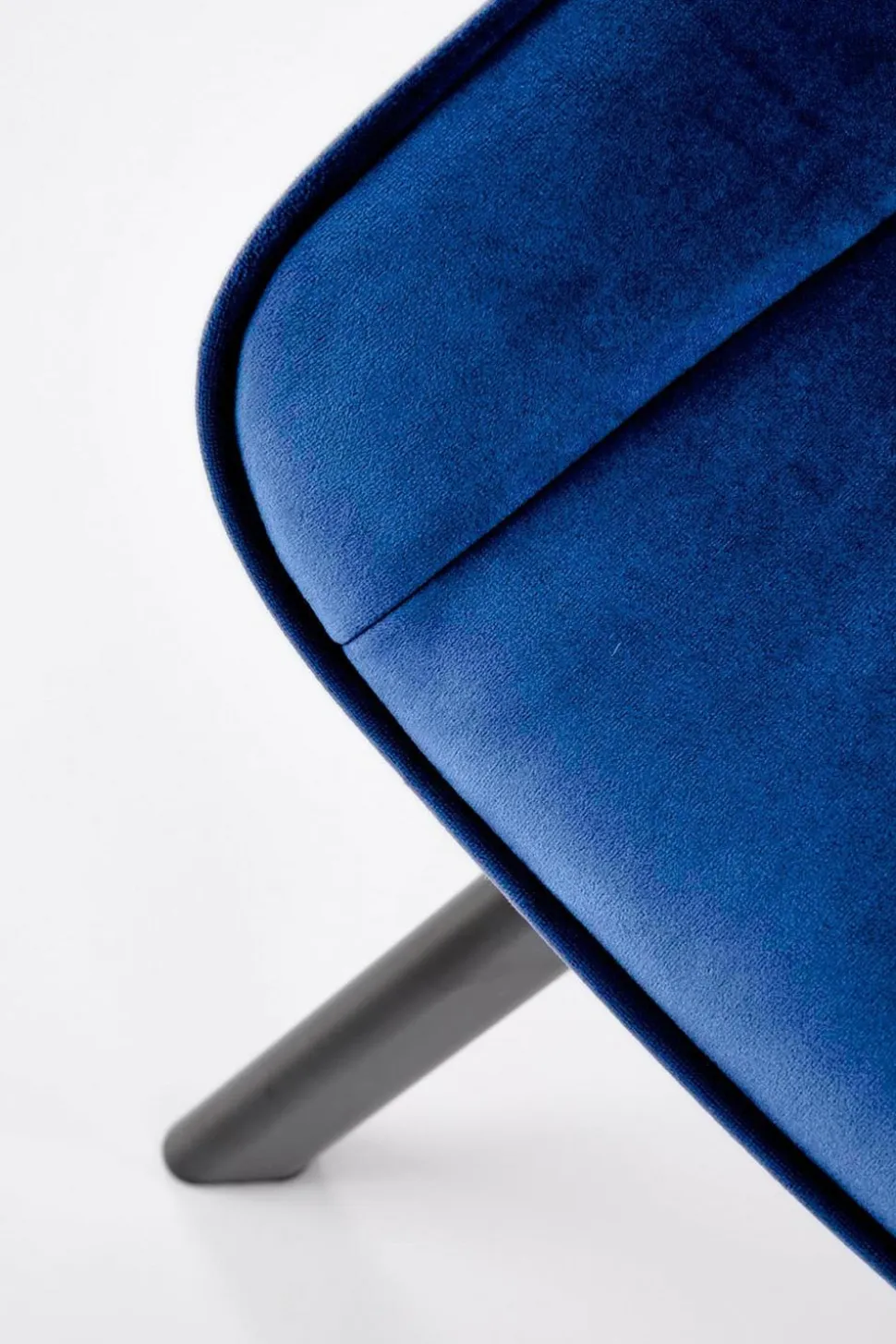 Krzesło obrotowe Veroniq granatowe przeszycia