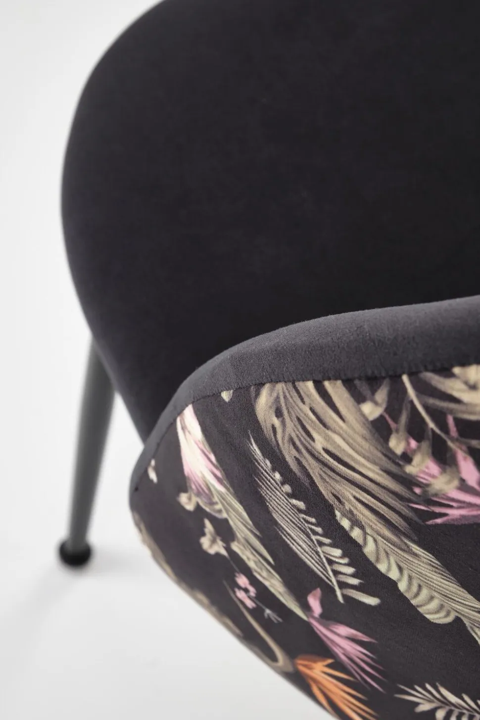 Krzesło Sarah czarne