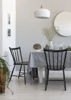 Krzesło Wandi czarne z tworzywa