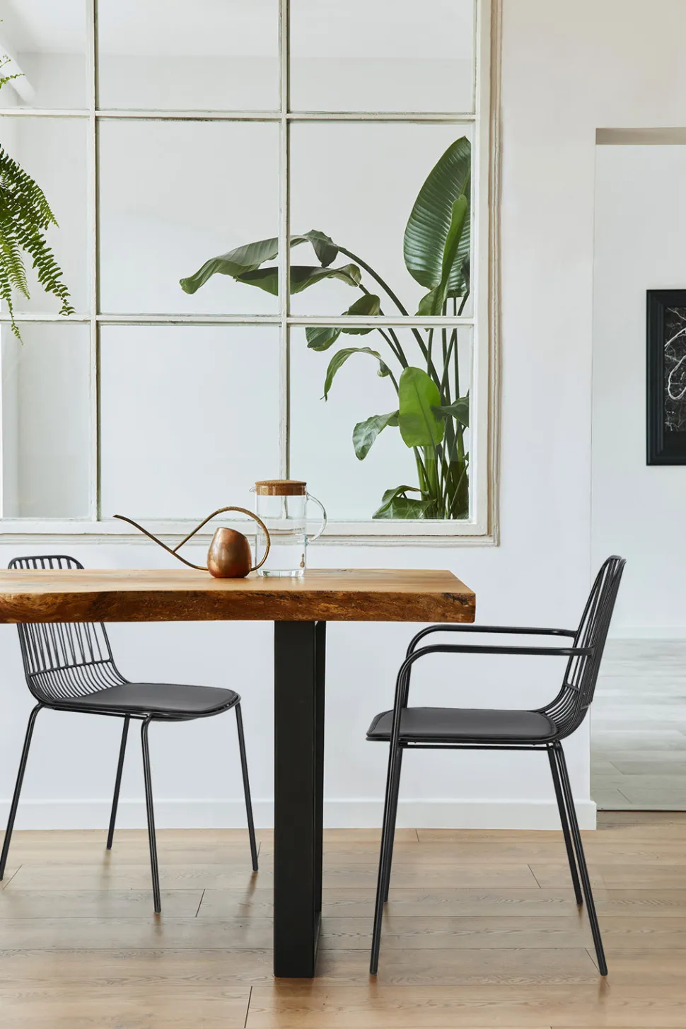 Krzesło Willy Arm Black z poduszką PU