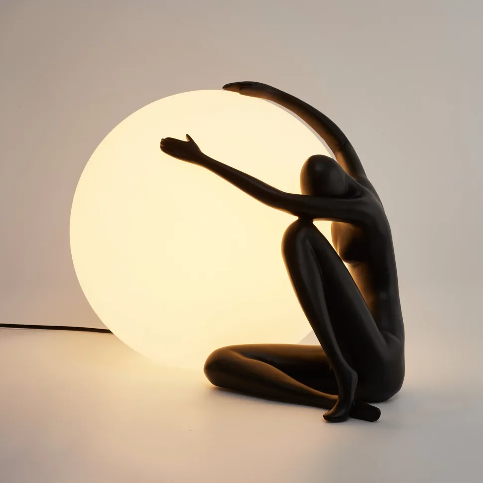 Lampa stołowa WOMAN-1 czarna 47 cm