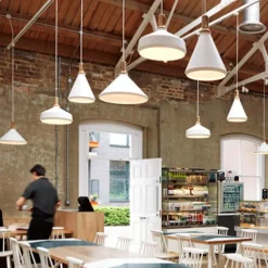 Lampa wisząca NORDIC WOODY biało-drewniana 35 cm