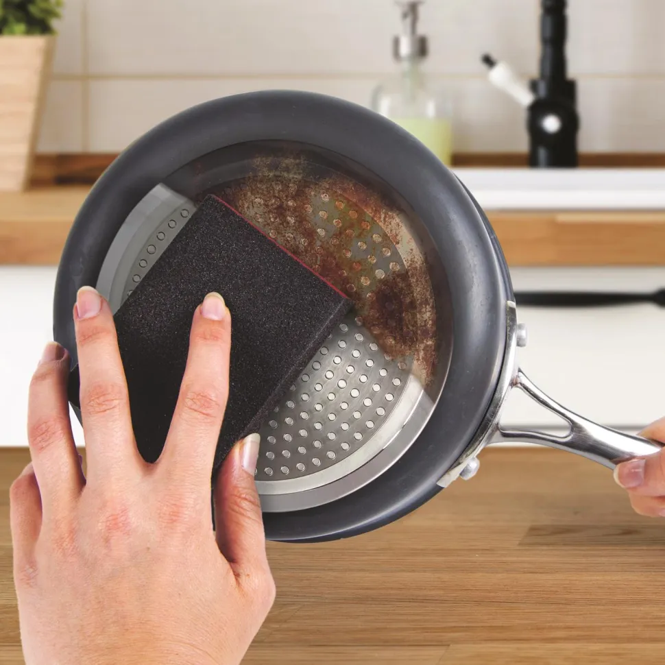 Magiczna gąbka do metalowych powierzchni