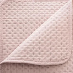 Narzuta Dolce 240 x 260 cm z dwiema  poszewkami na poduszki różowa