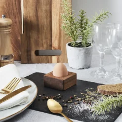 Podstawka na jajko akacja kwadrat