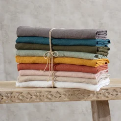 Poszewka na poduszkę 50 x 70 cm 100% len  seledynowa