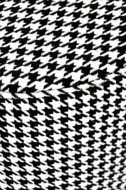 Pufa Ranu czarno-biała