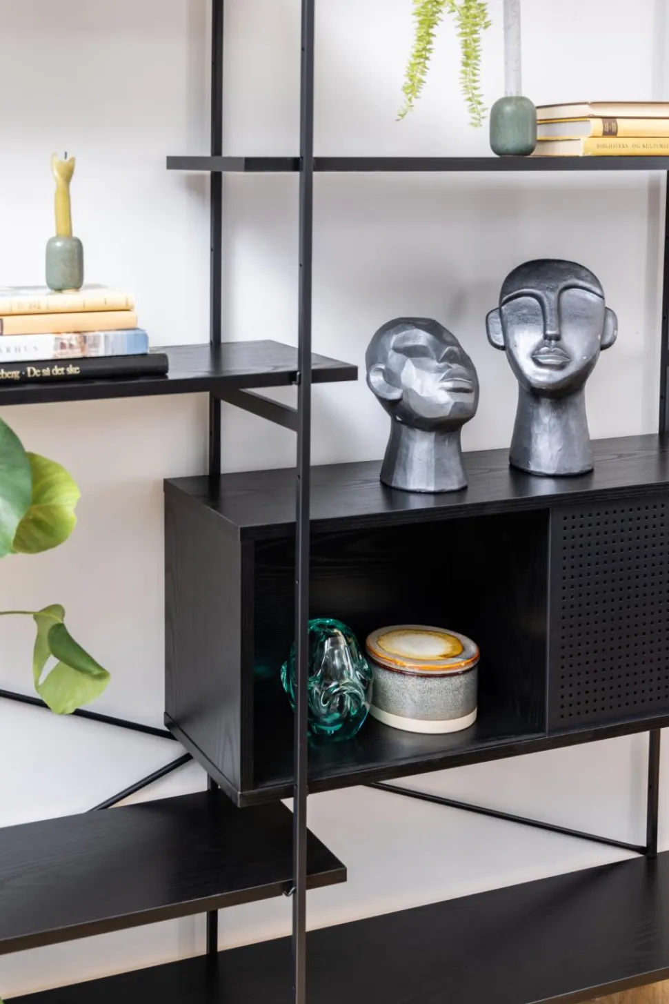 Regał Angus I czarny