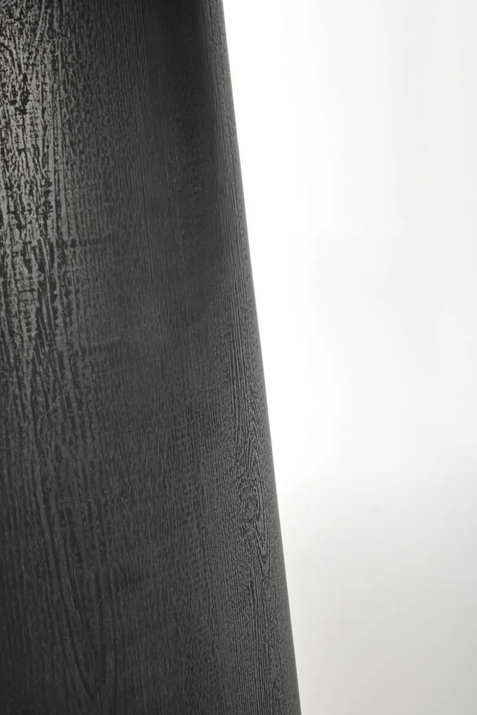 Stół Regin okrągły, czarny