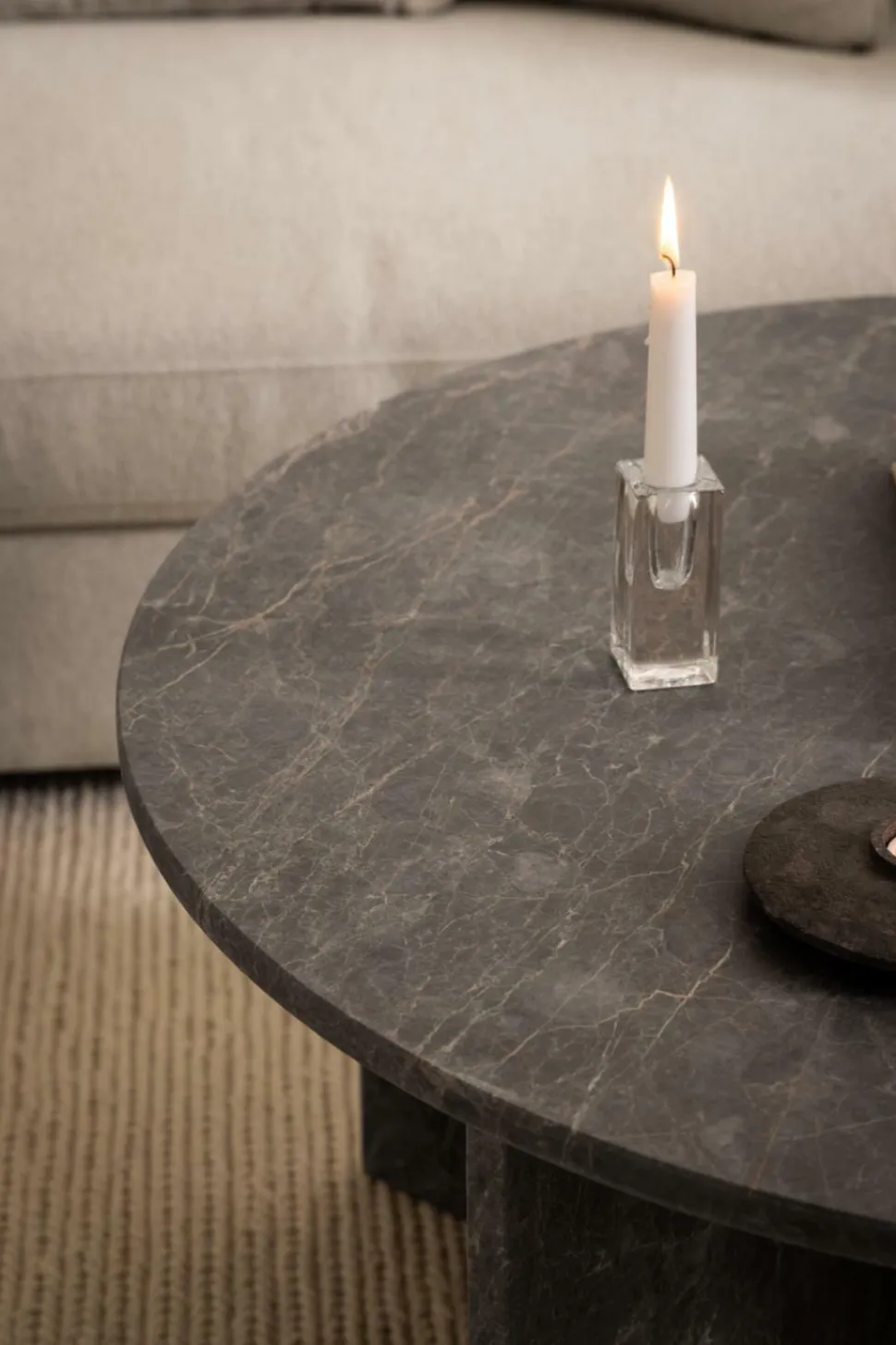 Stolik kawowy Vega okrągły brązowy