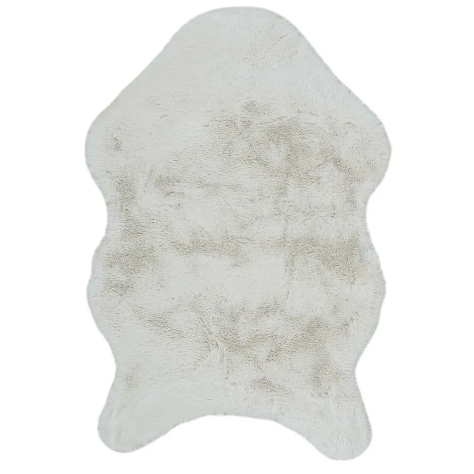 Sztuczne futerko/ dywanik Cuso biały