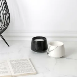 Świeca zapachowa Marble S biała