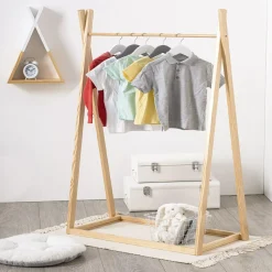 Wieszak na ubrania dziecięcy Tipi