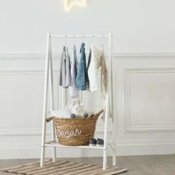 Wieszak na ubrania dziecięcy biały