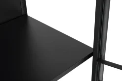 Witryna Newcastle wysoka czarna