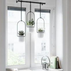 Zestaw doniczek Triflora biały/czarny